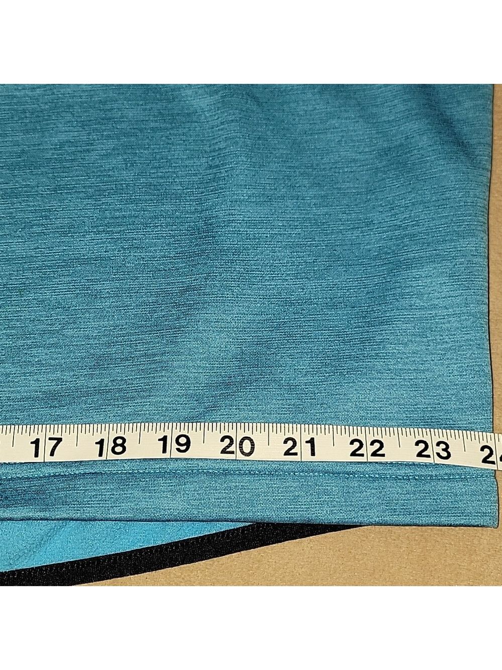 Under Armour Mens 1/2 Zip-Up Sweater in Turquoise Blue Size 2XL EUC - Picture 10 of 12